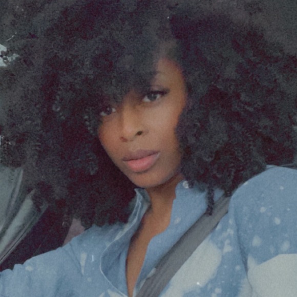 Blue and white button up - Picture 2 of 7